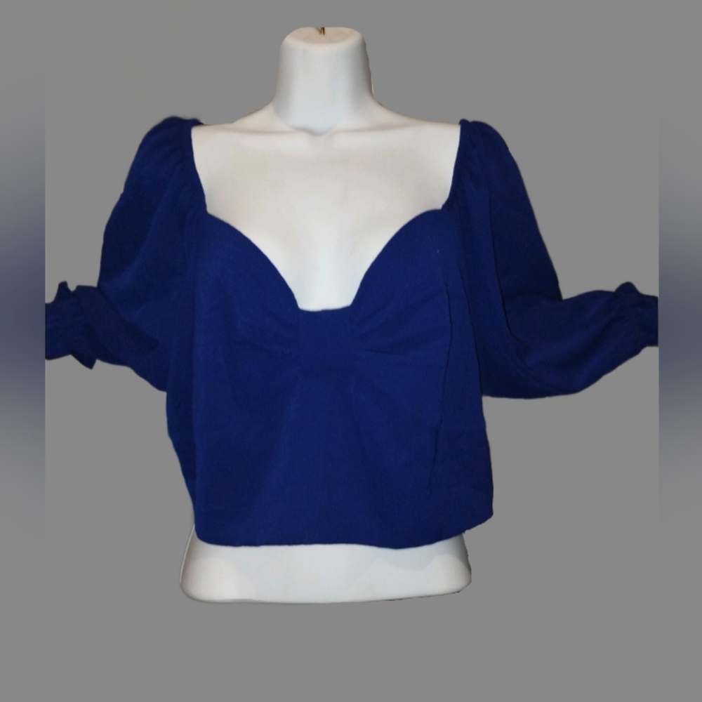 BCBG Paris Blue Gathered Back Puff Sleeve Bow Front Crop Top - Picture 7 of 12